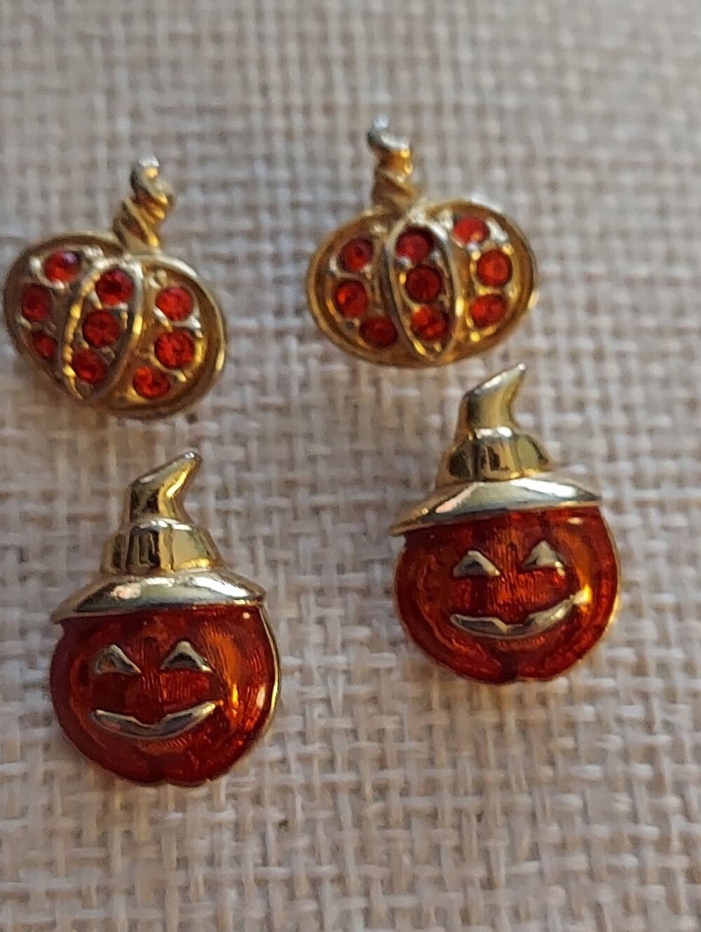 2 Pair Avon Pumpkin Stud Earrings